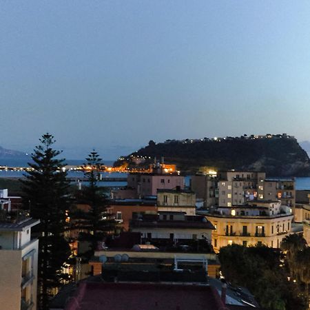 Hotel Seconda Stella A Destra Napoli Esterno foto