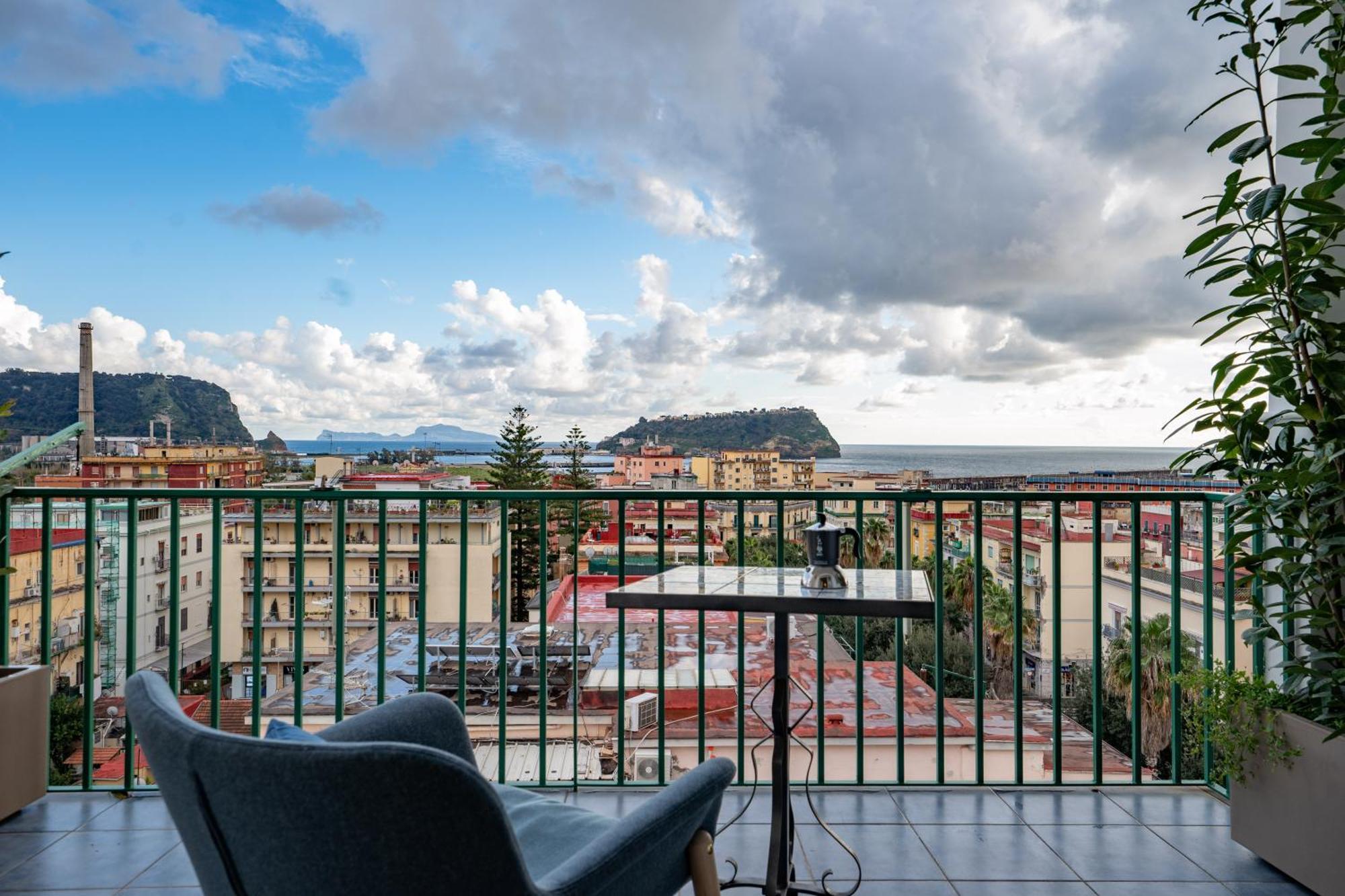 Hotel Seconda Stella A Destra Napoli Esterno foto